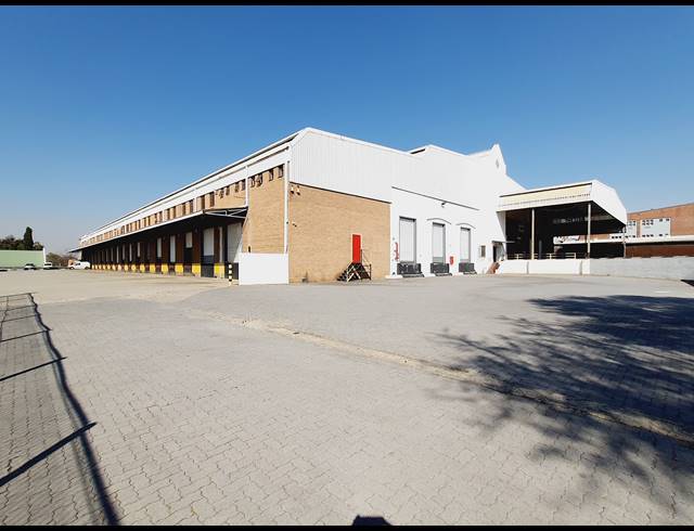 7,988M² WAREHOUSE TO LET IN RANDJESPARK